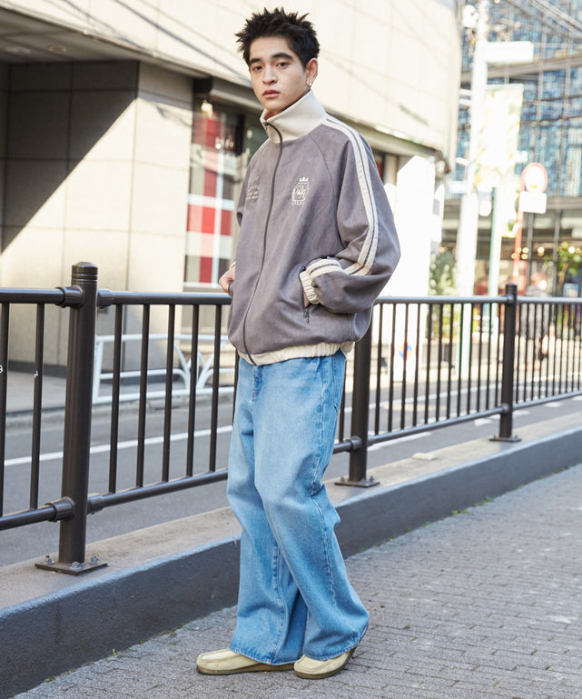 チャコール モデル：180cm L着用