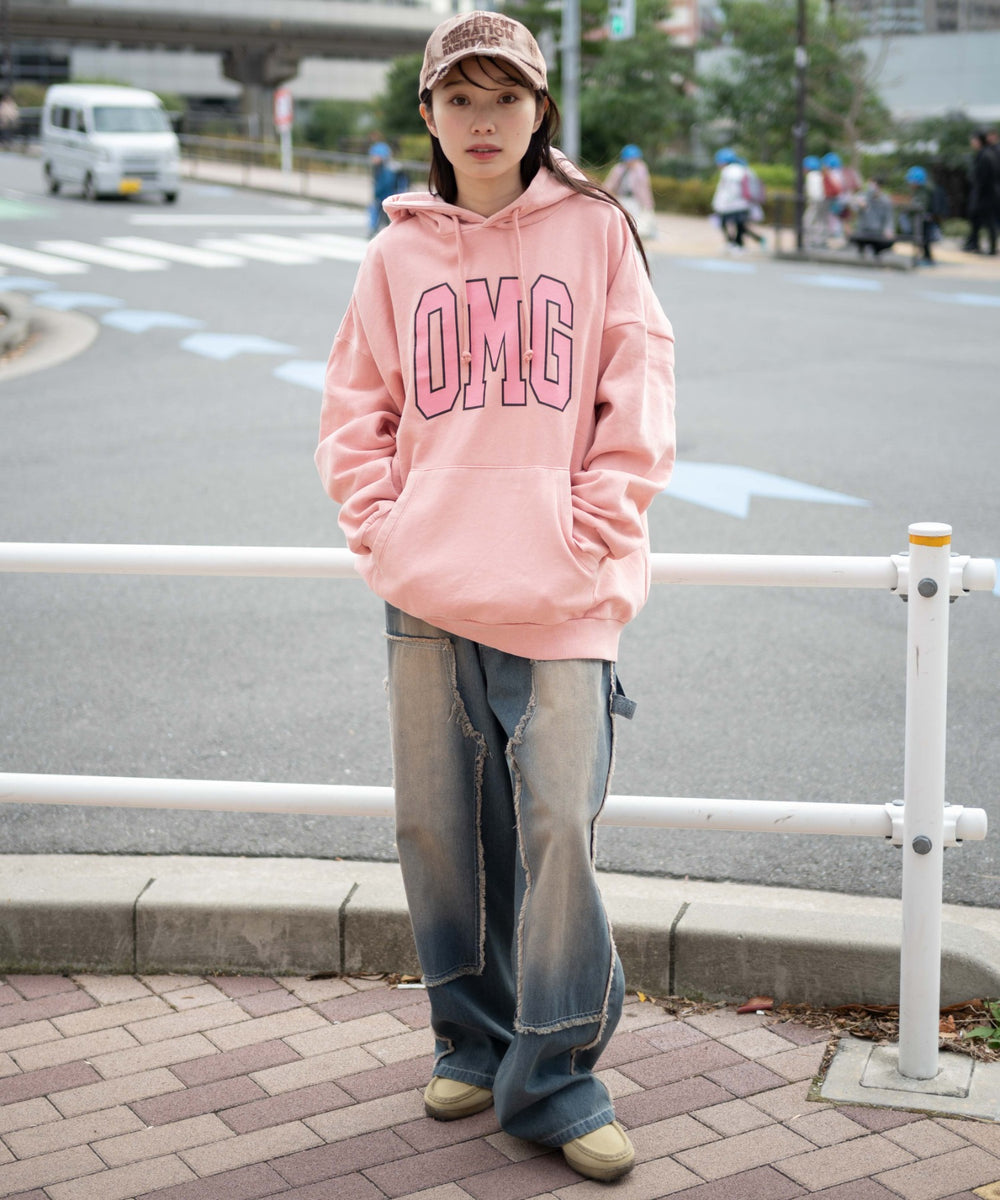 ピンク モデル：161cm L着用