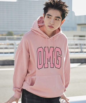 ピンク モデル：180cm L着用