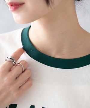 オフホワイト モデル:161cm M着用