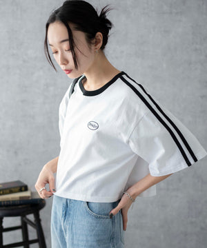 ホワイト モデル:161cm M着用