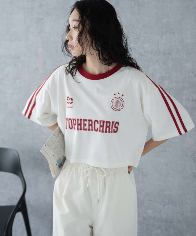 オフホワイト モデル:161cm M着用