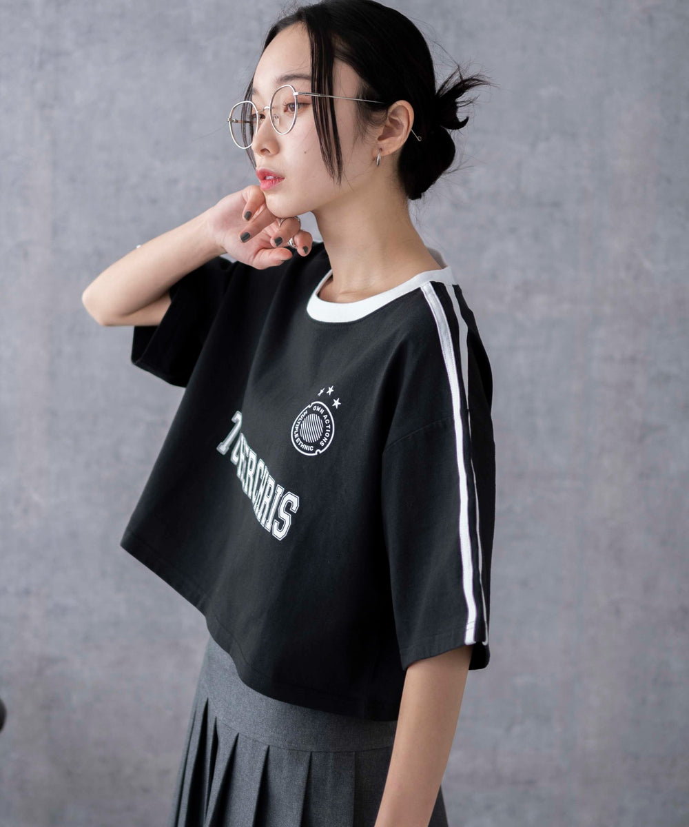 ブラック モデル:161cm M着用