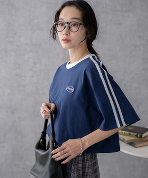 ネイビー モデル:161cm M着用