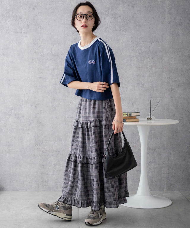 ネイビー モデル:161cm M着用