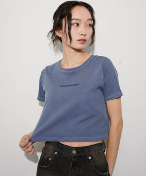 ブルー　モデル:161cm M着用