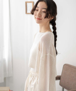 ホワイト　モデル:163cm F着用