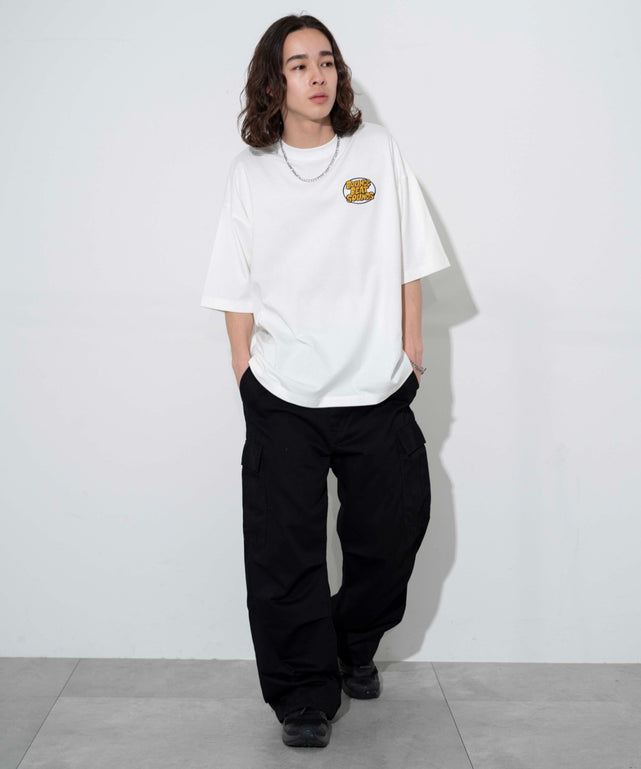 ホワイト モデル：174cm L着用