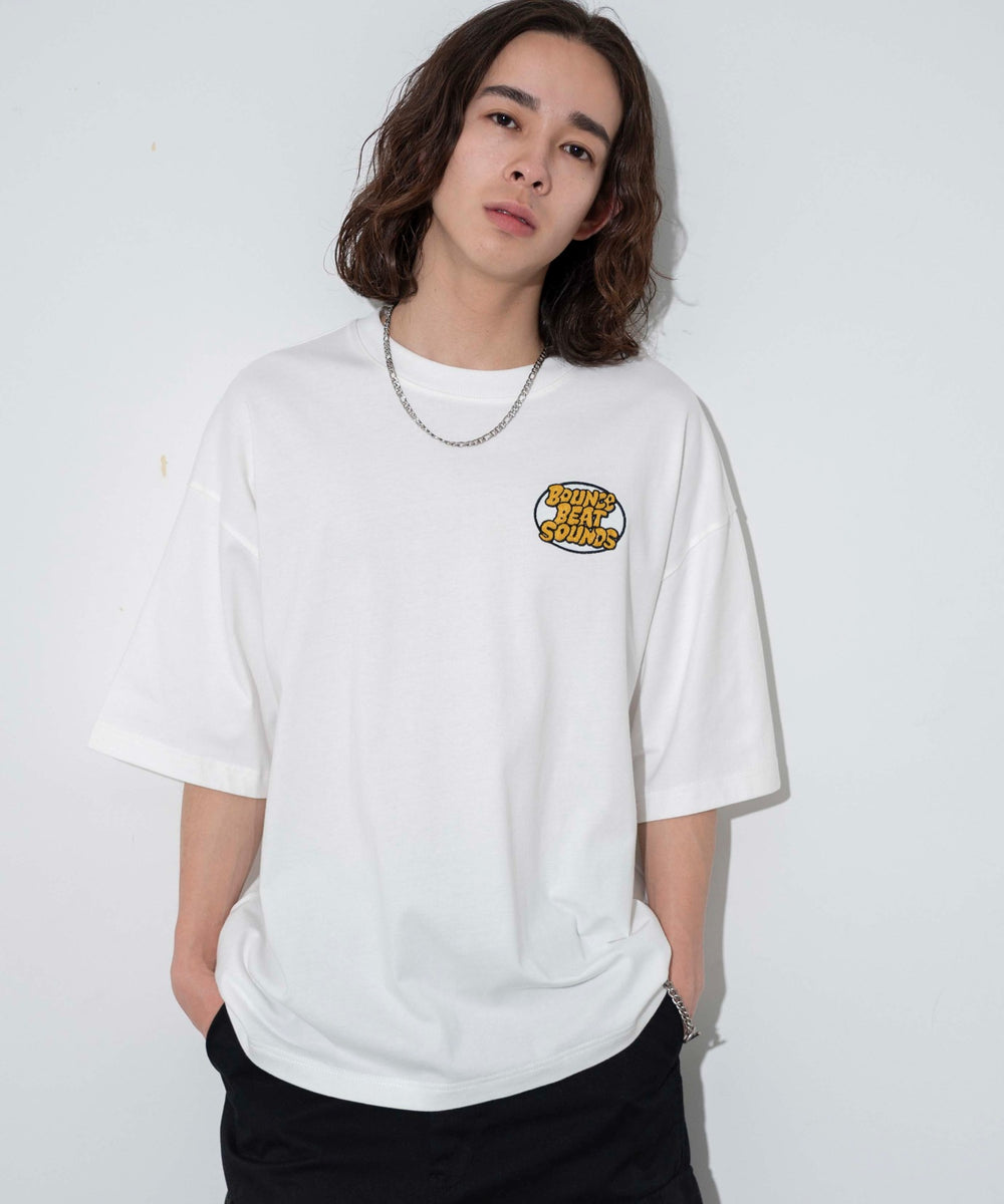 ホワイト モデル：174cm L着用