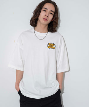 ホワイト モデル：174cm L着用