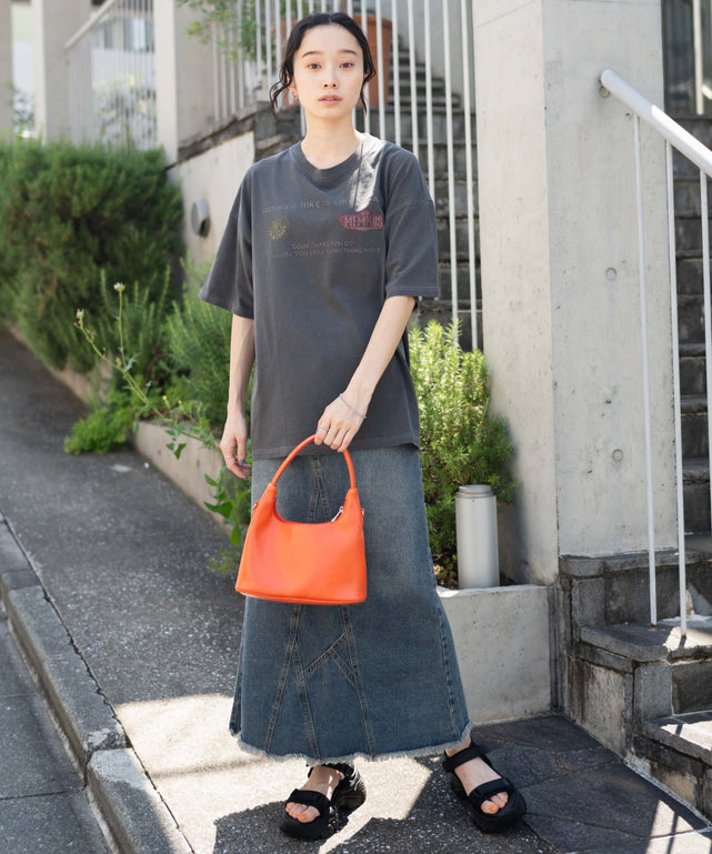 柄20 モデル：161cm S着用