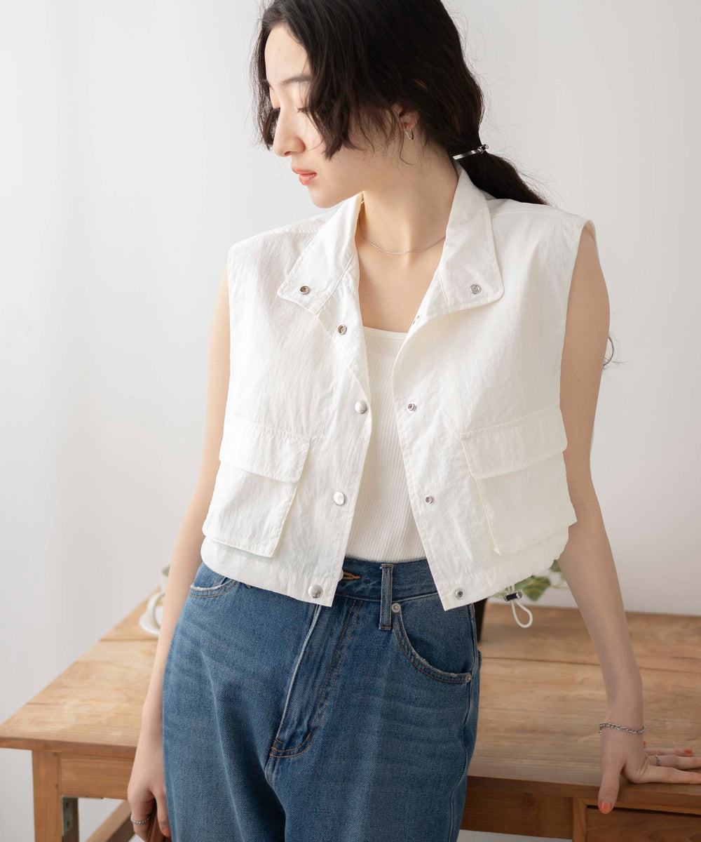 ホワイト　モデル:163cm F着用