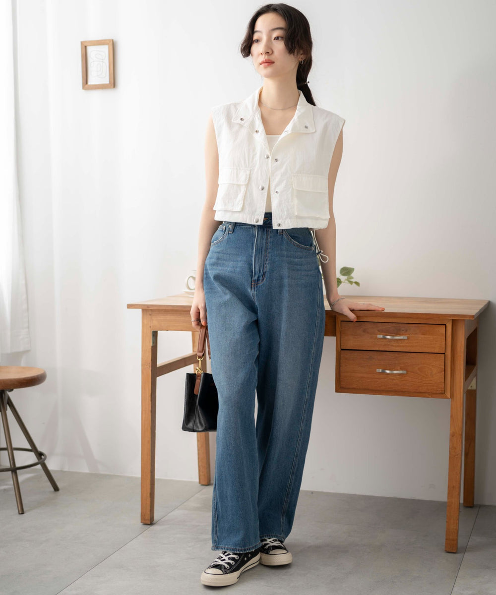 ホワイト　モデル:163cm F着用