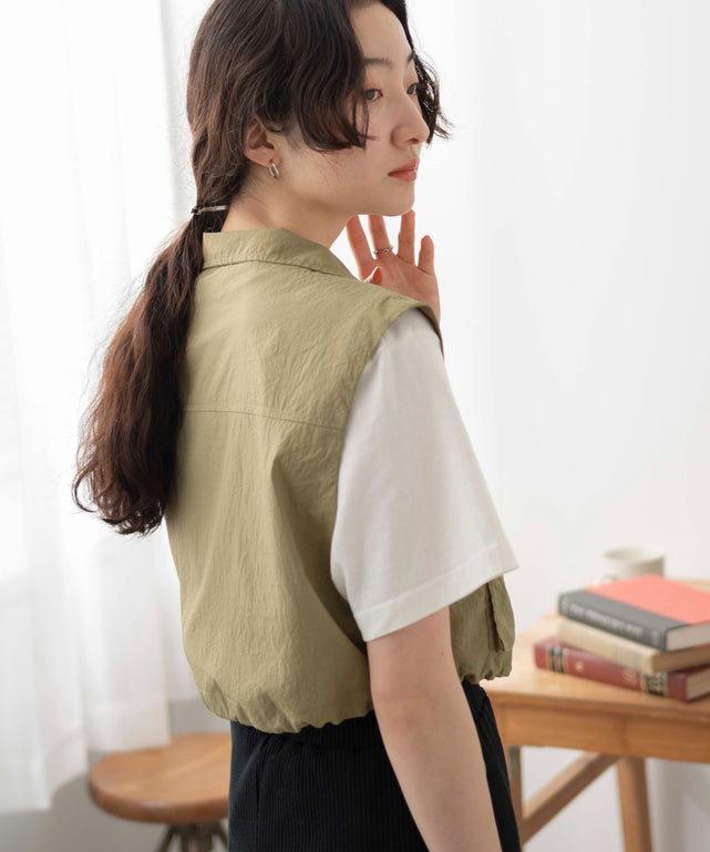 カーキ　モデル:163cm F着用