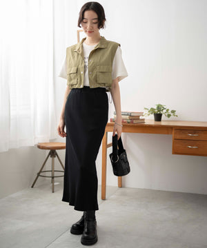 カーキ　モデル:163cm F着用