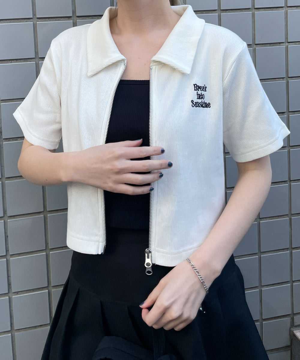 ホワイト 　モデル:155cm F着用