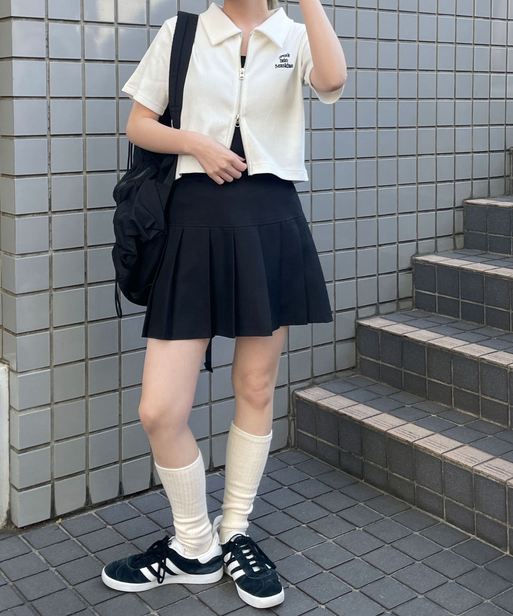 ホワイト 　モデル:155cm F着用