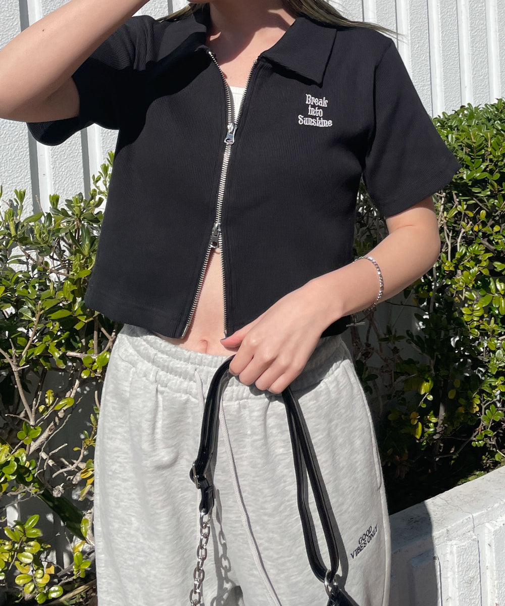 ブラック　モデル:155cm F着用