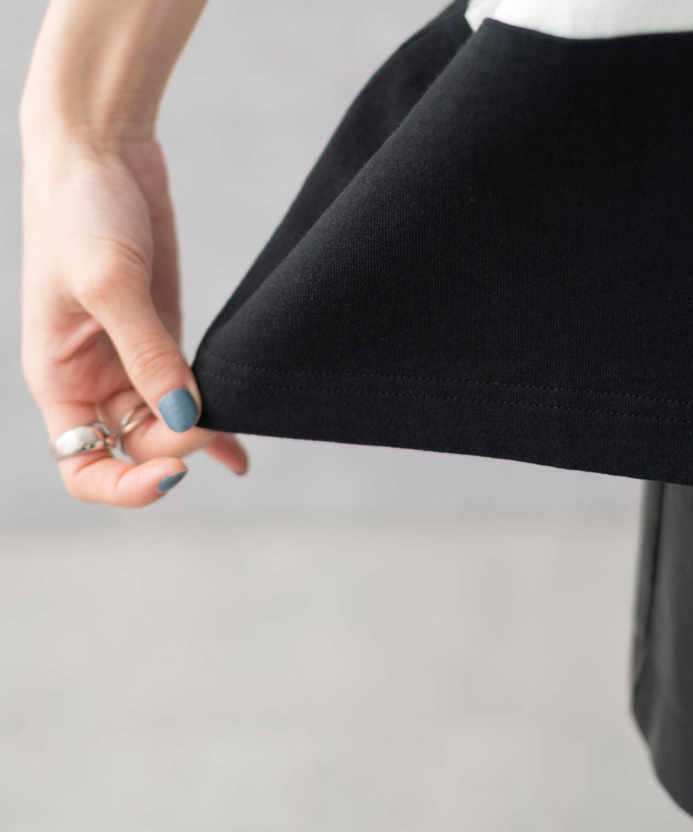 ブラック　モデル:161cm F着用