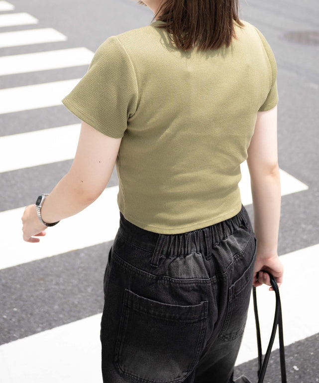 カーキ モデル:155cm F着用