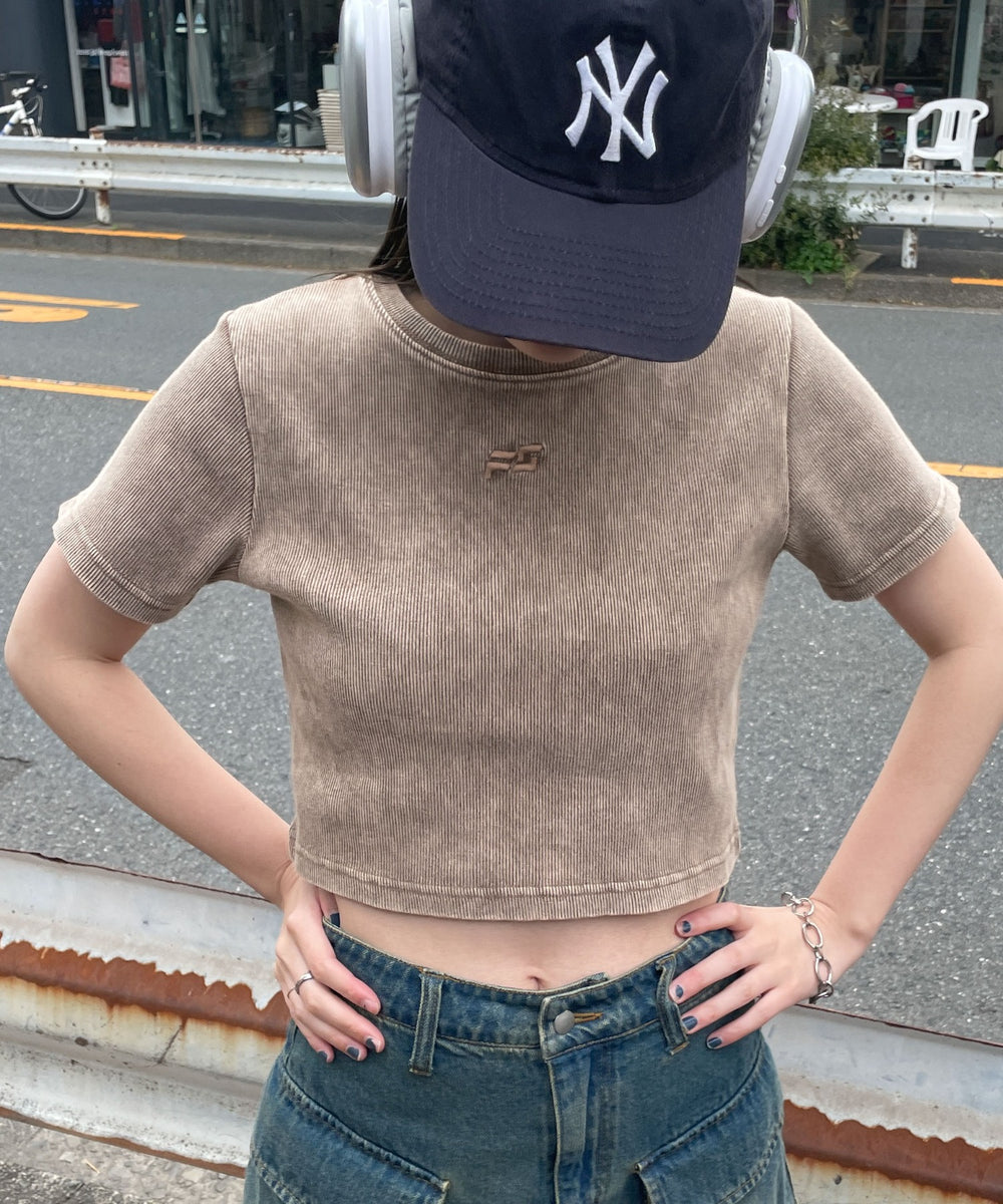 ブラウン　モデル:155cm F着用