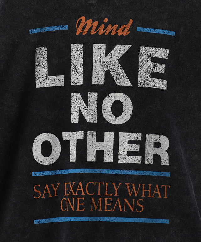 ヴィンテージウォッシュグラフィックTシャツ