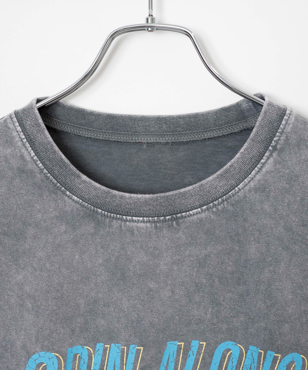 ヴィンテージウォッシュグラフィックTシャツ