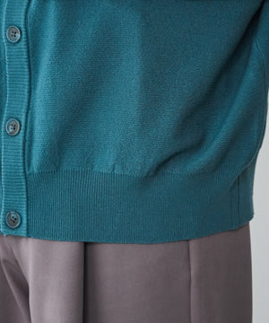 ブルー　モデル:163cm L着用