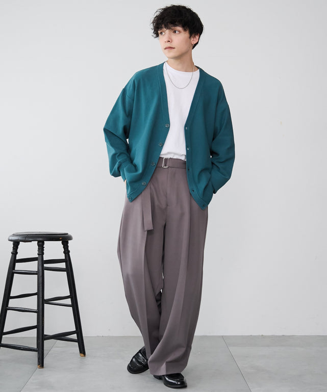 ブルー モデル：175cm L着用