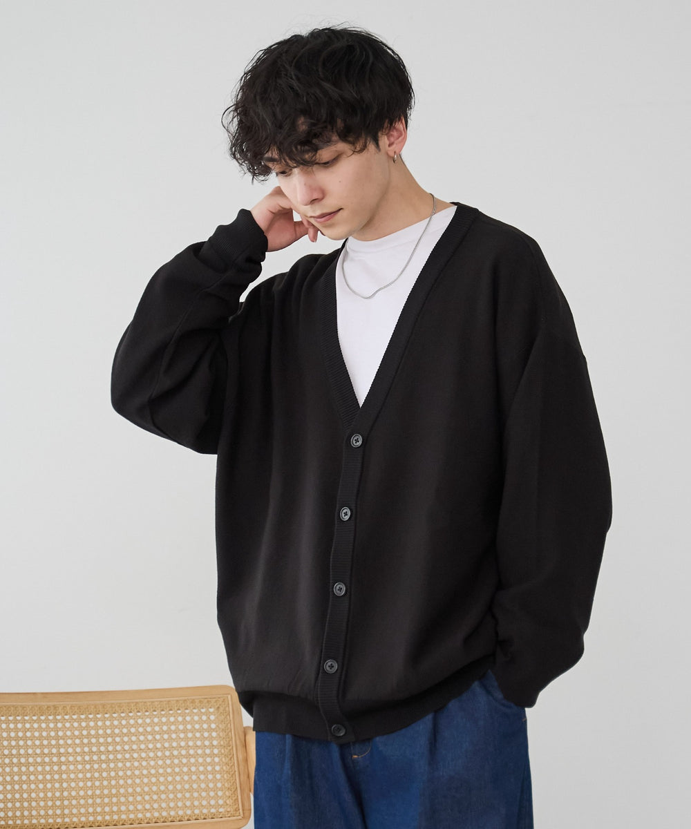 ブラック モデル：175cm L着用