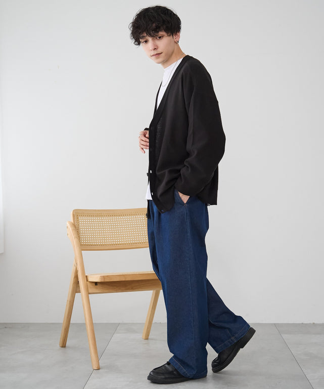 ブラック モデル：175cm L着用