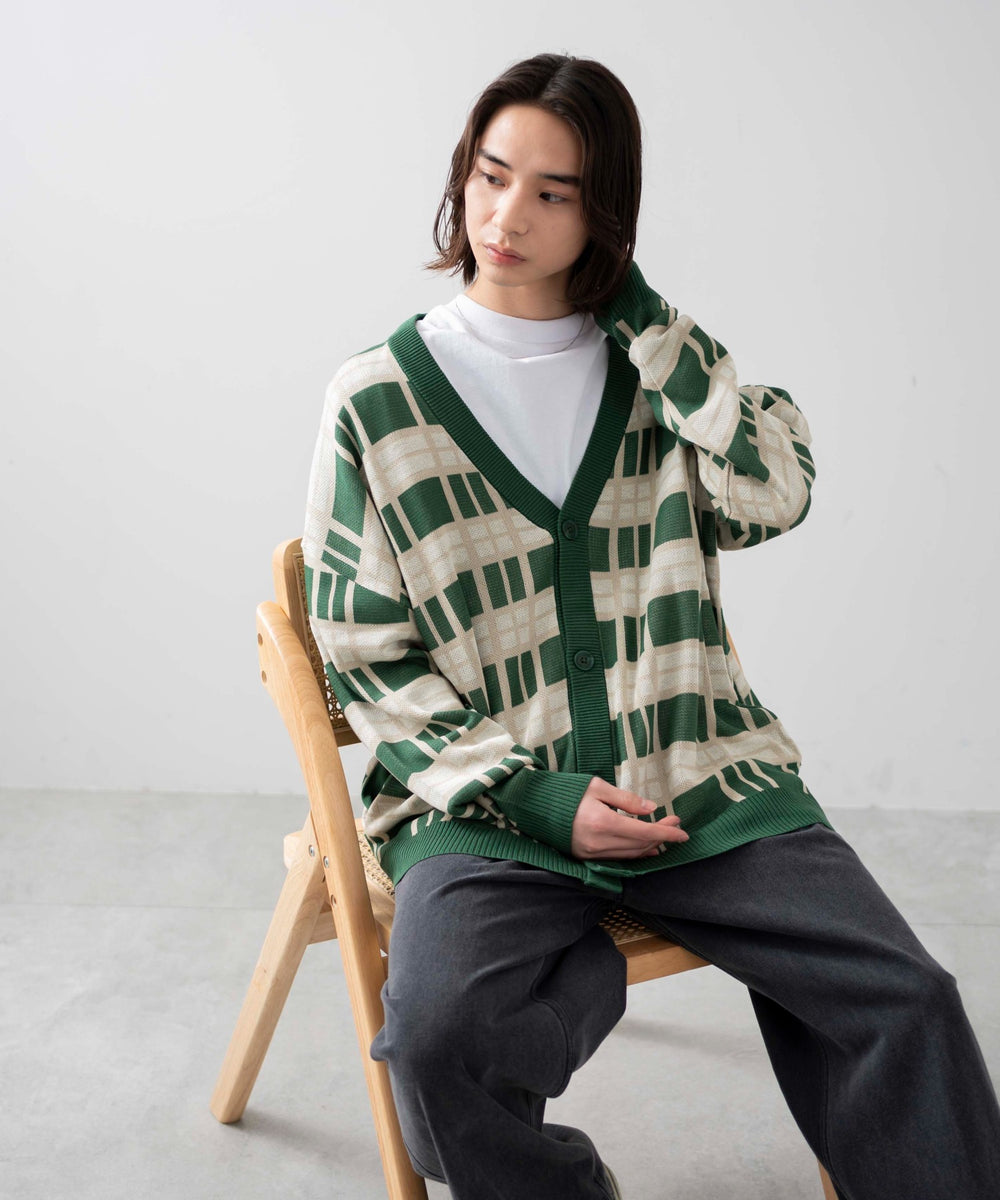 柄2 モデル：172cm L着用