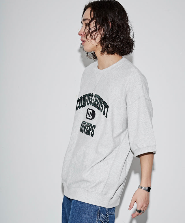 グレー モデル：174㎝ L着用