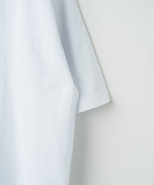 ホワイト モデル：174㎝ L着用