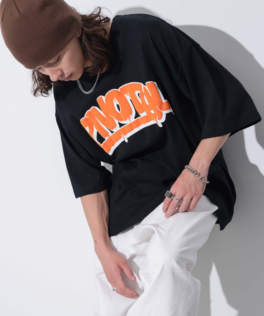 ブラックその他 モデル：174cm L着用