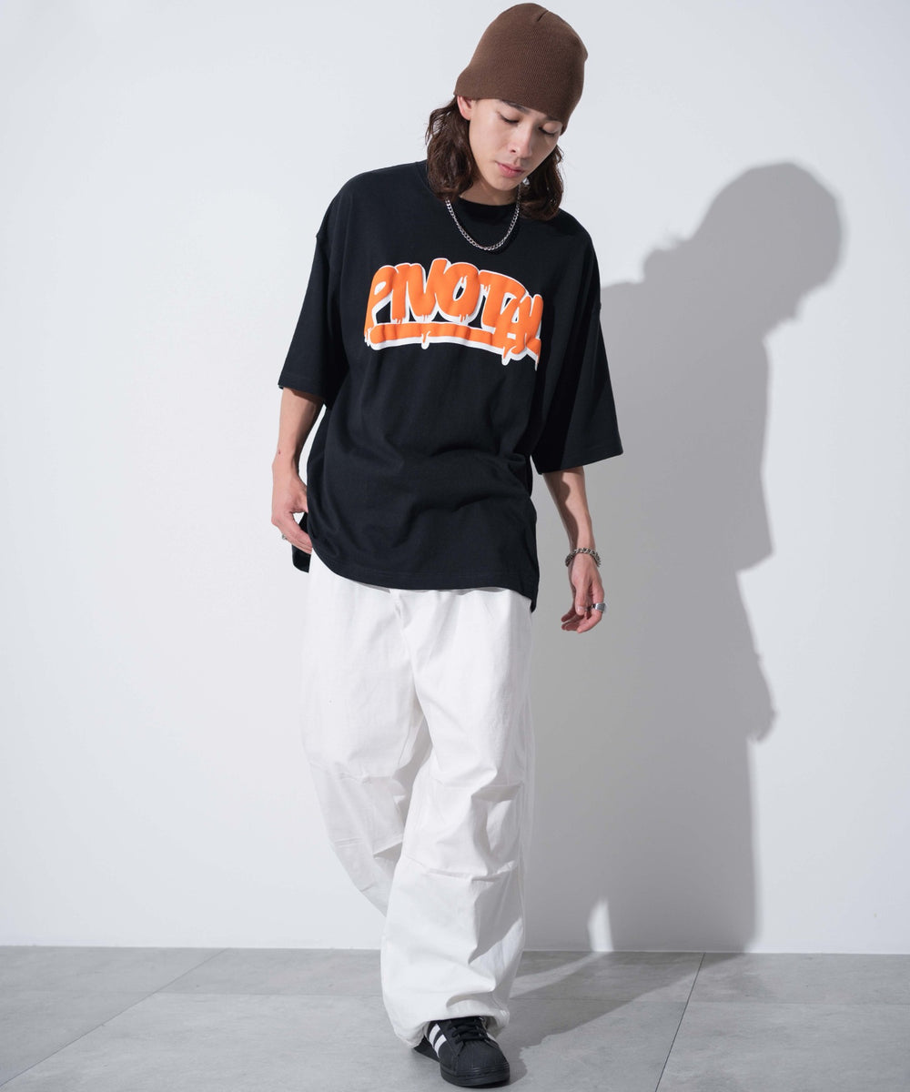 ブラックその他 モデル：174cm L着用