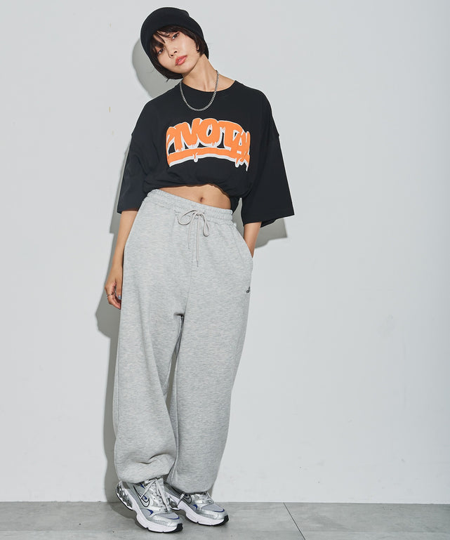 ブラックその他 モデル：160cm L着用