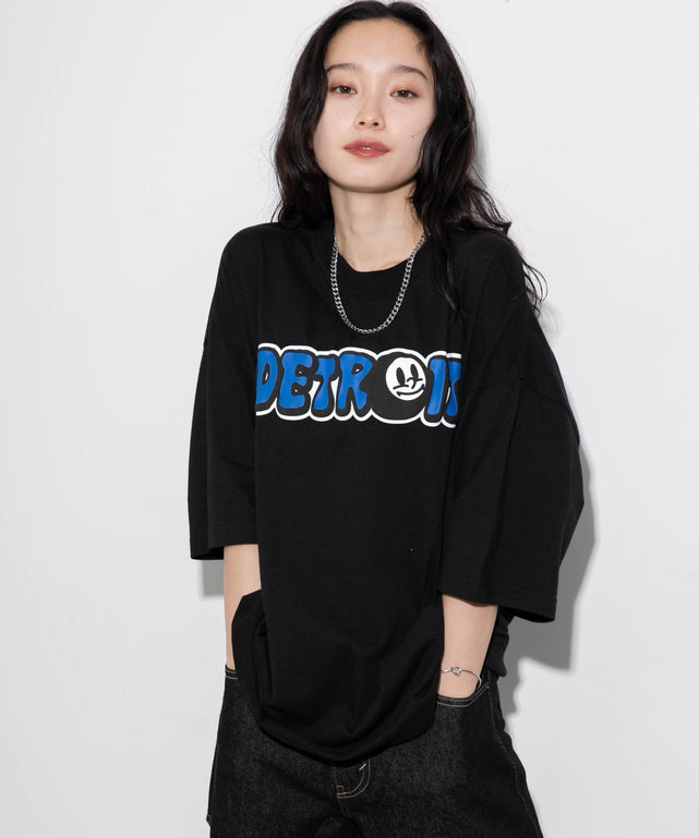 ブラック モデル：161cm L着用