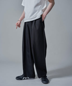 ブラック　モデル：180㎝　L着用