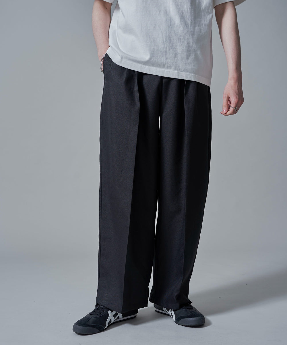 ブラック　モデル：180㎝　L着用