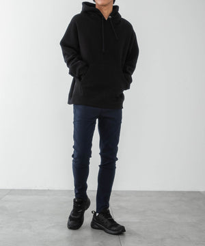 ネイビー モデル：175cm M着用