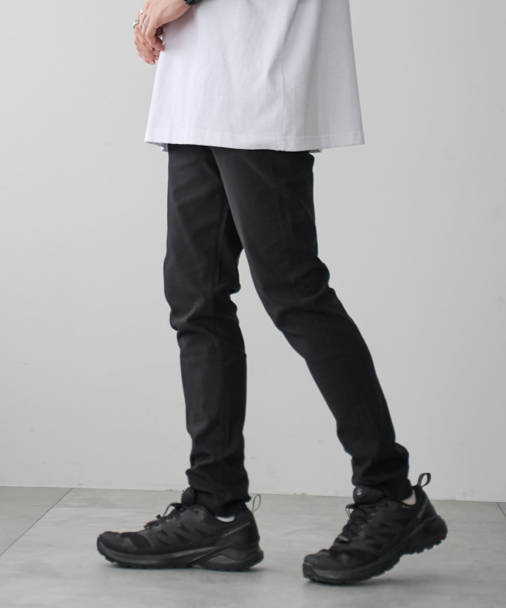 ブラック モデル：175cm L着用