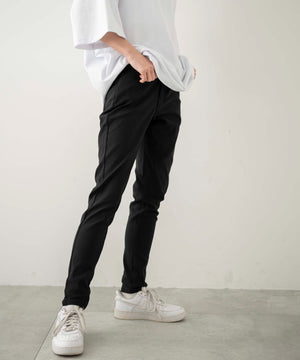 ブラック モデル：161cm S着用