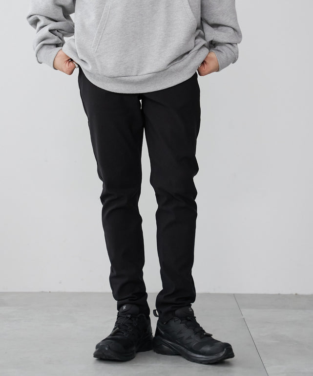 ブラック モデル：175cm L着用