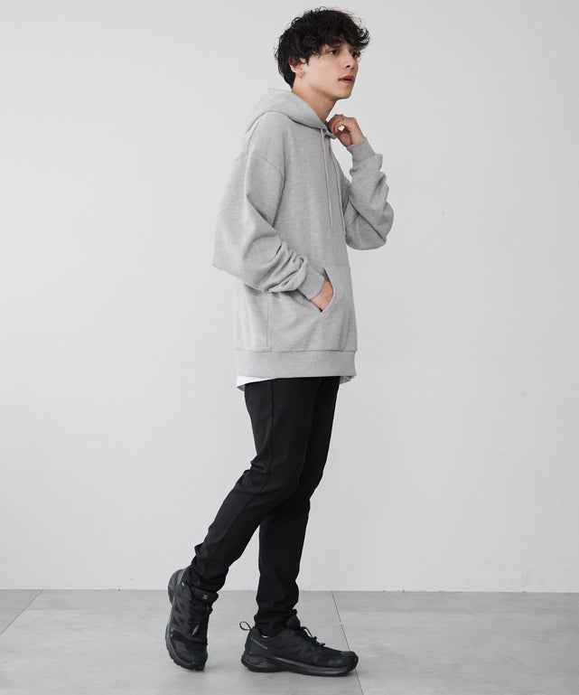 ブラック モデル：175cm L着用