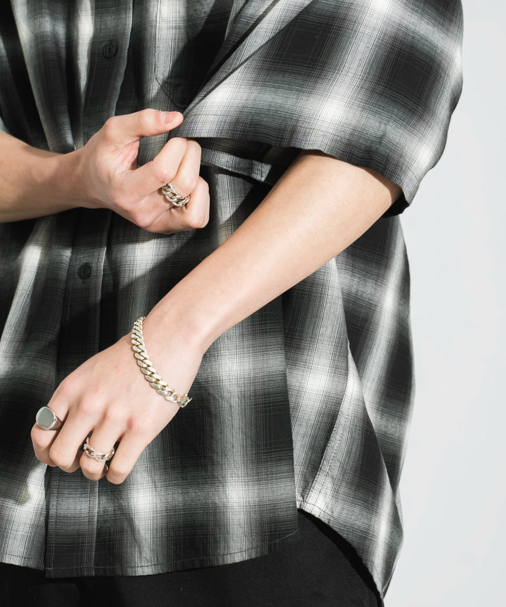 ブラック系チェック モデル：174㎝ L着用