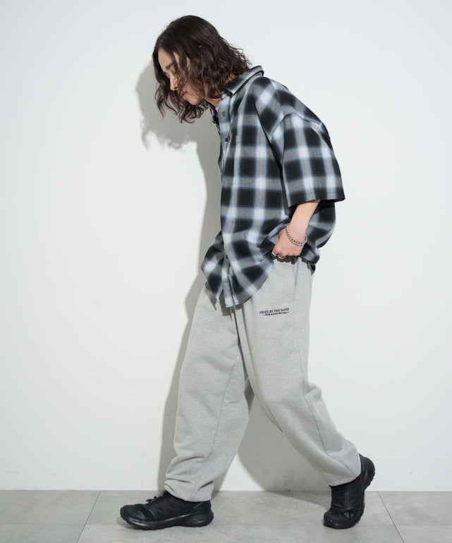 ブルー系チェック モデル：174cm L着用