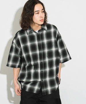 ブラック系チェック モデル：174㎝ L着用