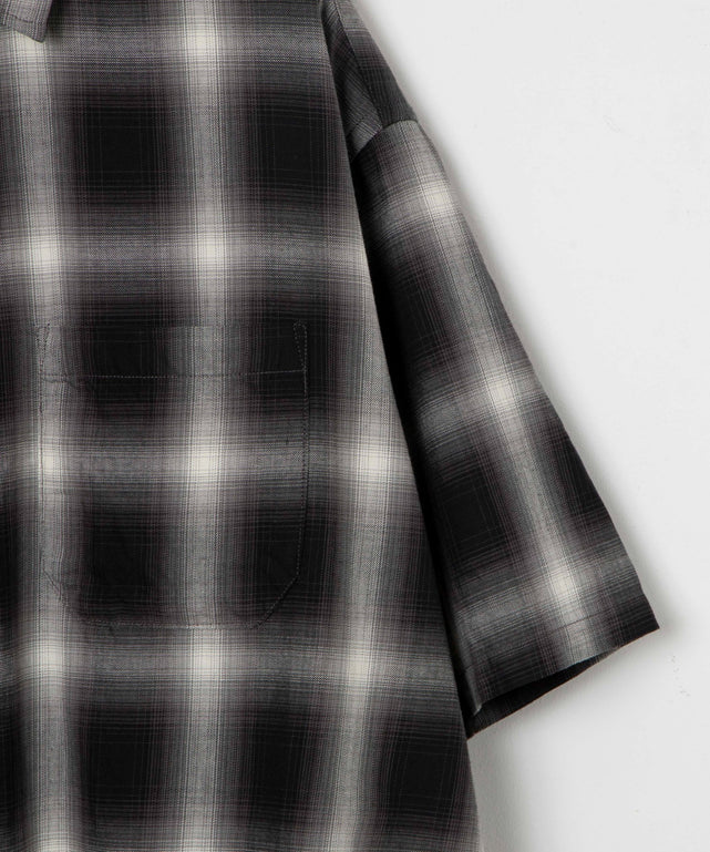 ブラック系チェック モデル：174㎝ L着用