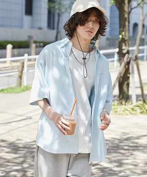 グリーン系ストライプ モデル：173cm L着用